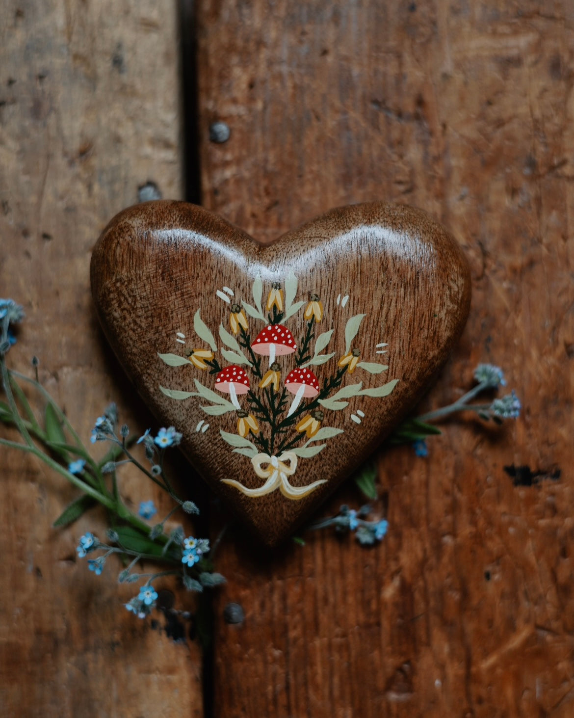 Heirloom Wooden Heart- no. 4