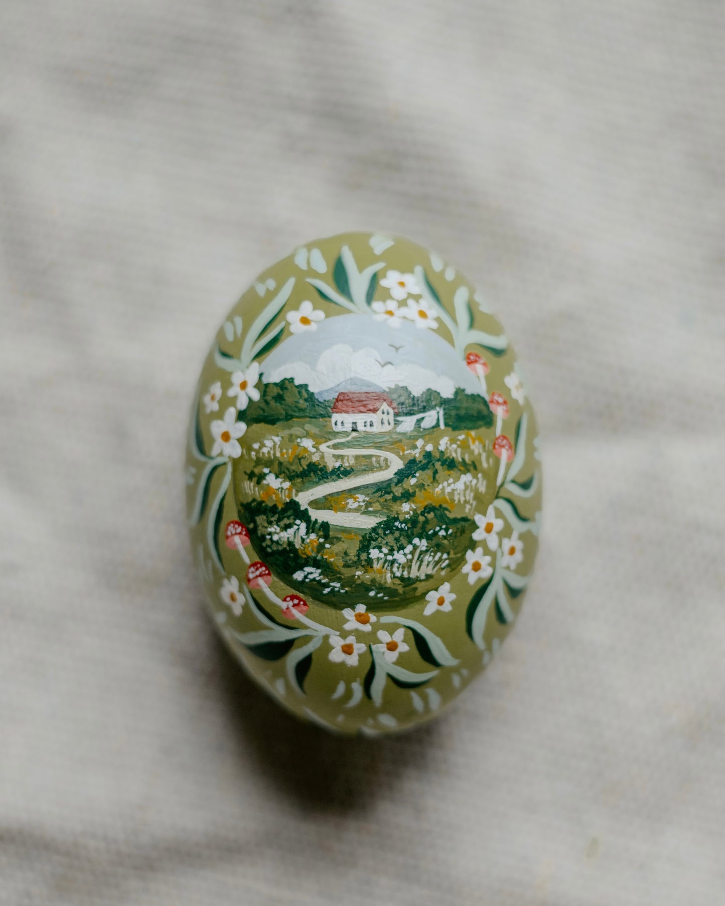 Heirloom Painted Egg- no. 25