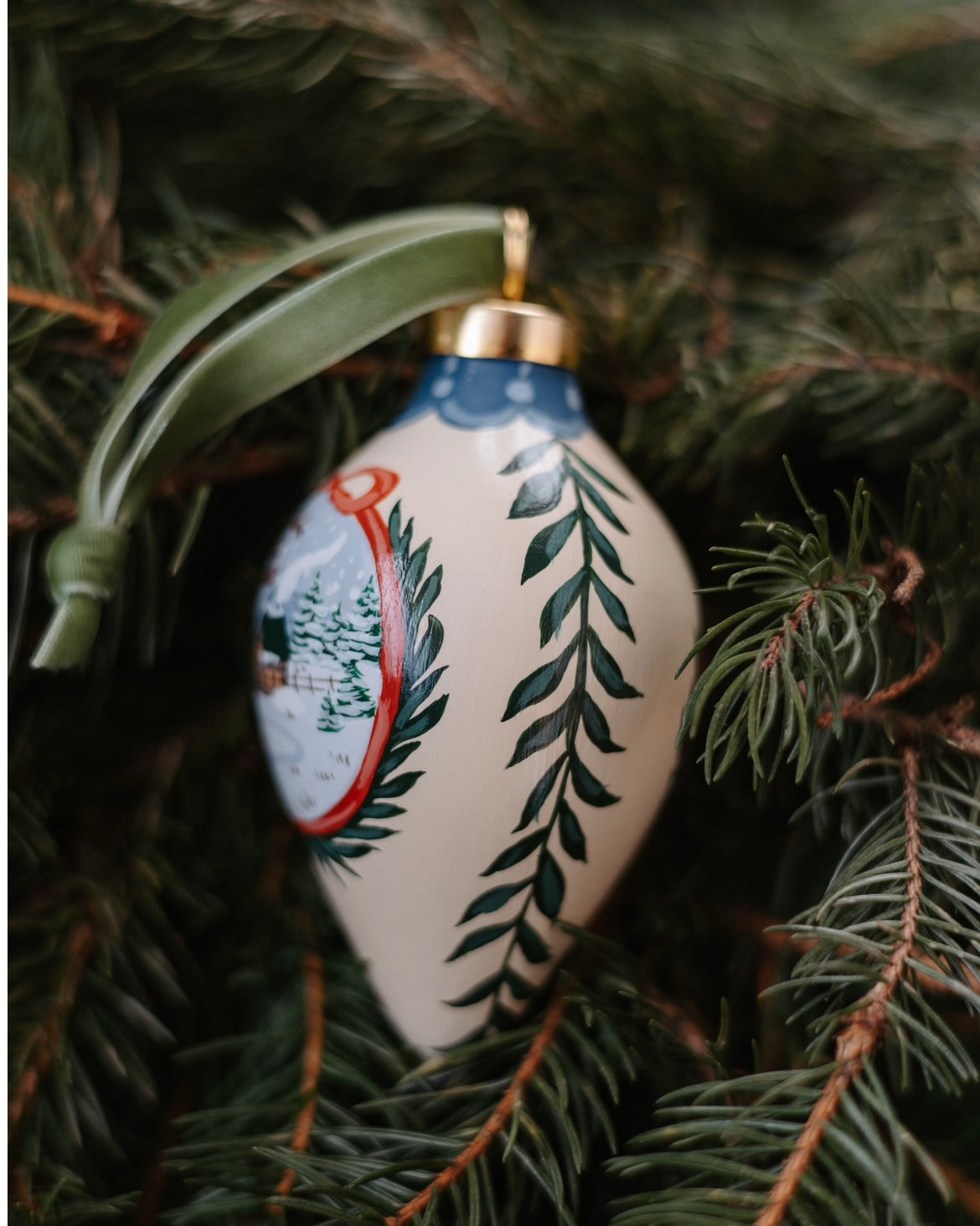 Heirloom Ornament- No. 18