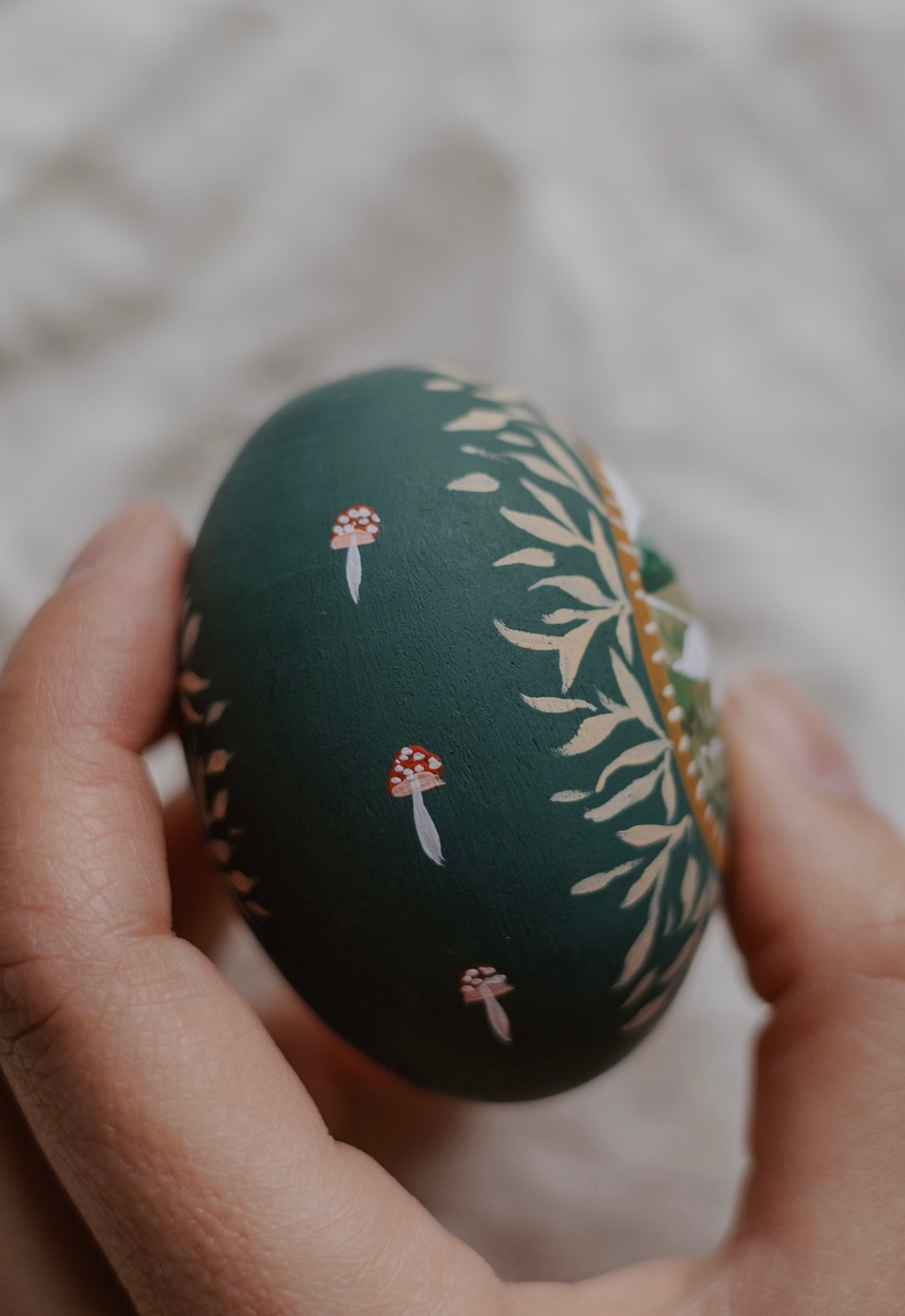 Heirloom Painted Egg- no. 9