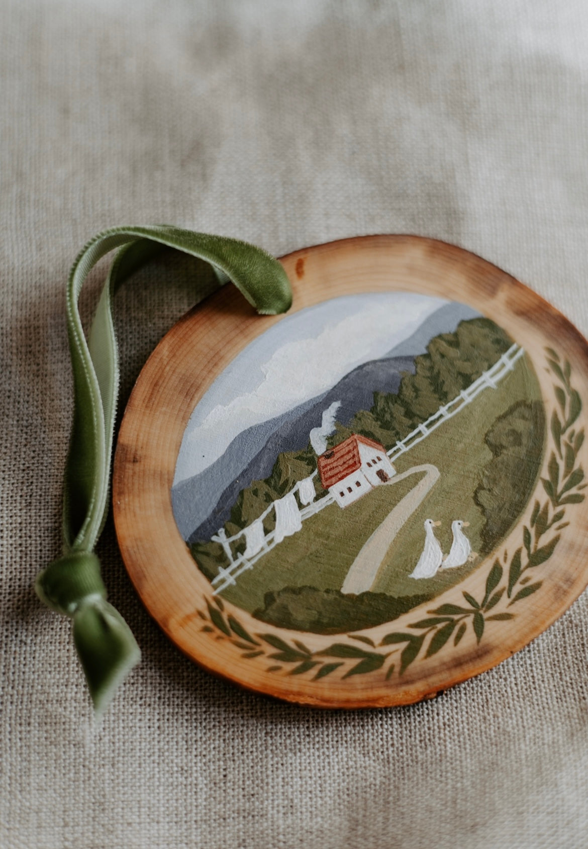 Heirloom Ornament- No. 8