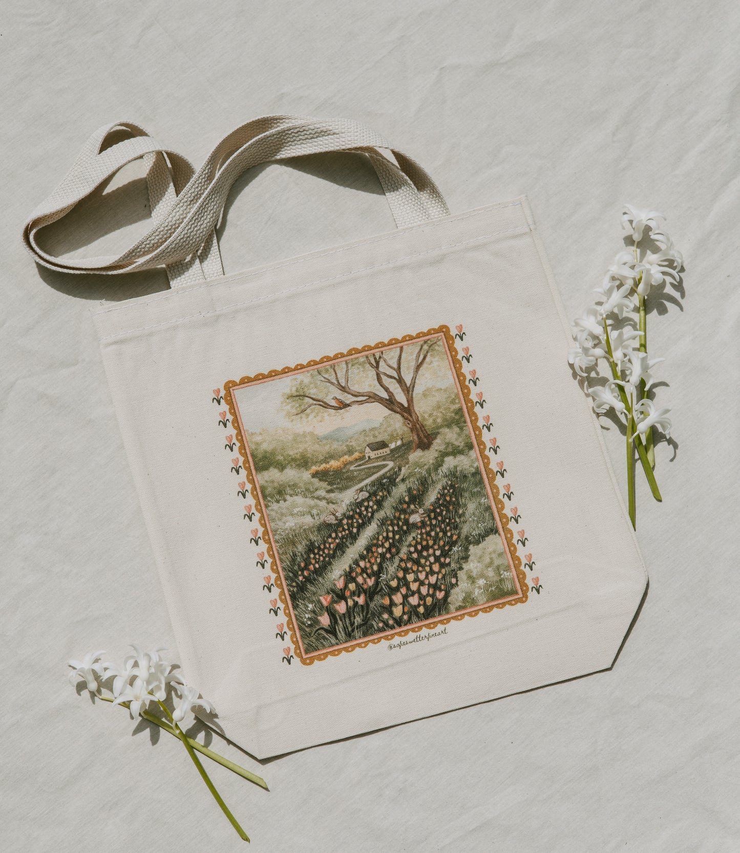 Tulip Tote (PRE-ORDER)