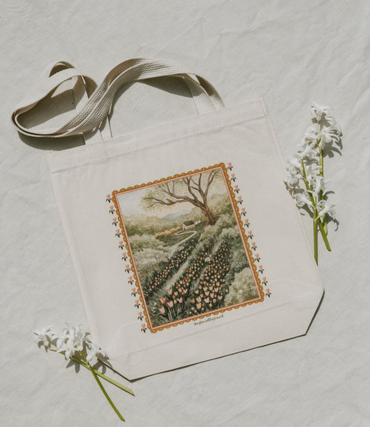 Tulip Tote (PRE-ORDER)