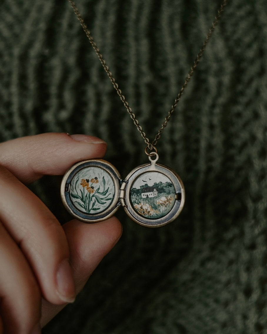 Vintage Inspired Locket no. 2