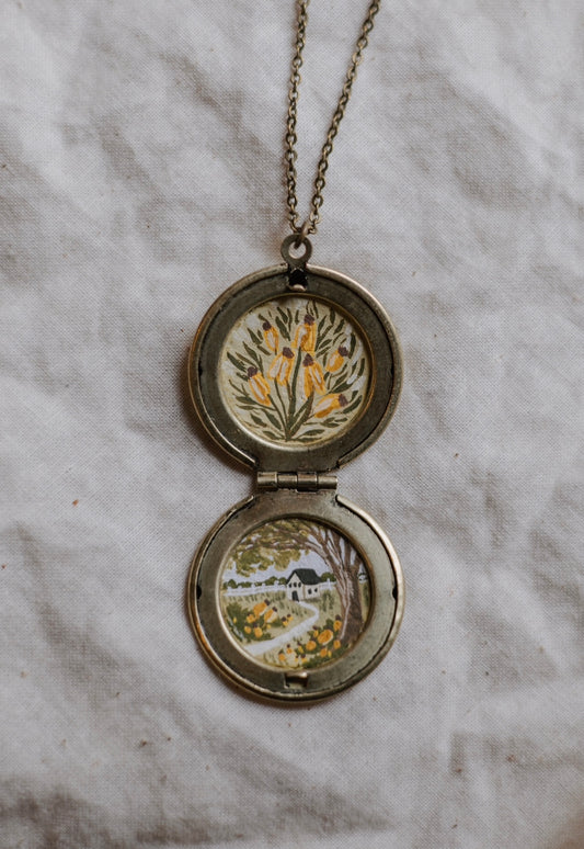 Vintage Inspired Locket no. 4